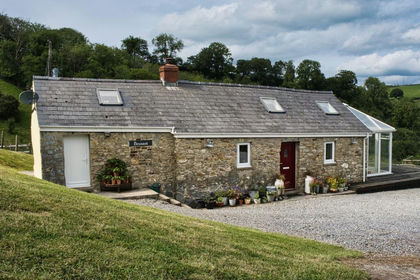 7 acres of House with Land for sale in Trelech