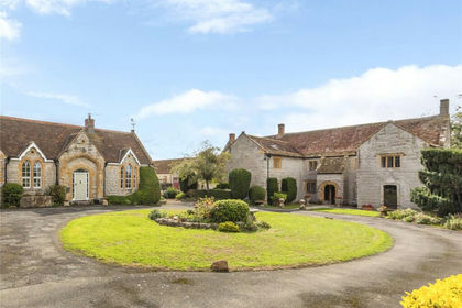 2.2 acres of Historic House for sale in Long Sutton