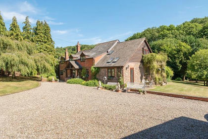 1.3 acres of House with Land for sale in Stoke Bliss