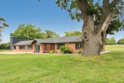2.6 acres of House with Land for sale in Griston