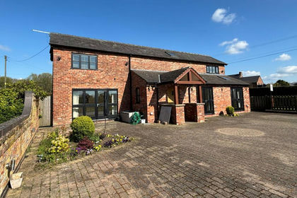 Barn Conversion for sale in Lower Withington