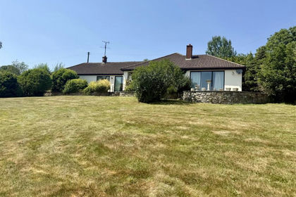 1.3 acres of House with Land for sale in Longhope