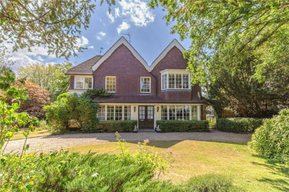 2 acres of House with Land for sale in Aldenham