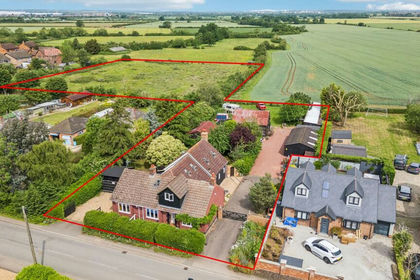 3 acres of House with Land for sale in Wilshamstead