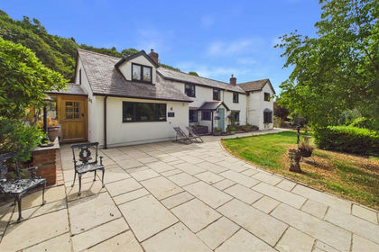 3.8 acres of House with Land for sale in Littledean
