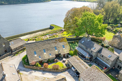 Barn Conversion for sale in Langsett