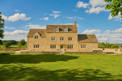 10 acres of Country Home for sale in Sopworth