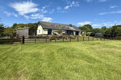 7 acres of Agricultural Land for sale in Llandybie