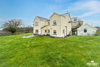 6.3 acres of Agricultural Land for sale in Llangyndeyrn