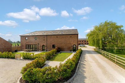 Barn Conversion for sale in Huntington