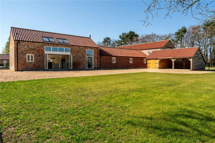 Barn Conversion for sale in Sutton upon Derwent