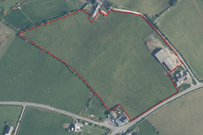 7.5 acres of Agricultural Land for sale in Rhosybol