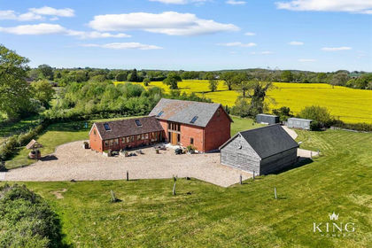 2 acres of House with Land for sale in Sambourne