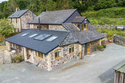 2.2 acres of Land for sale in Llanrhaeadr-ym-Mochnant