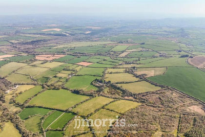 27 acres of Agricultural Land for sale in Boncath
