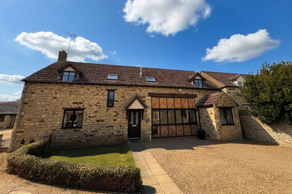 Barn Conversion for sale in Woodnewton