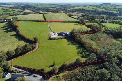 Agricultural Land for sale in Llanboidy