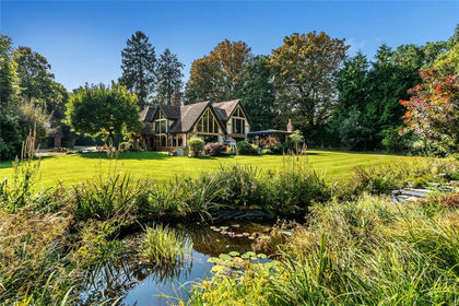 1.7 acres of Cottage for sale in Pirbright