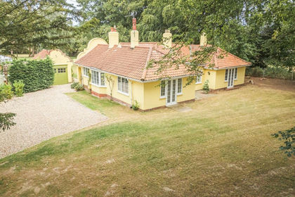 1.1 acres of House with Land for sale in Mundesley