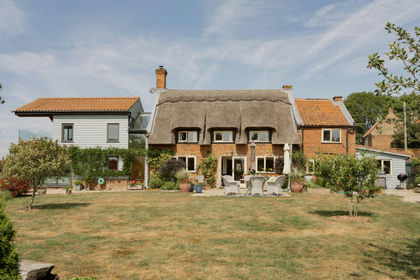4 acres of Cottage for sale in Woodbastwick