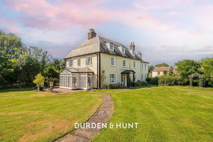 Land for sale in Stapleford Abbotts