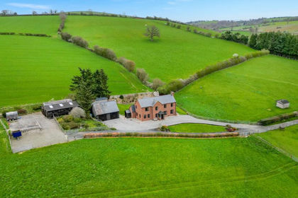 12 acres of House with Land for sale in Edgton