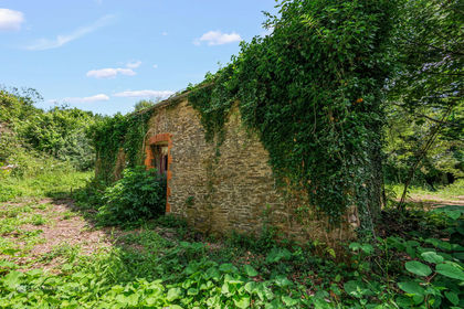 Land for sale in Kingsbridge