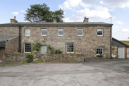 Agricultural Land for sale in Kenn