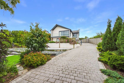 1 acres of House with Land for sale in Kilkhampton