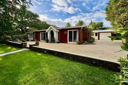 1.2 acres of House with Land for sale in Ammanford