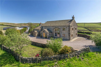 7 acres of Agricultural Land for sale in Cowling