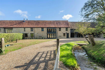 Barn Conversion for sale in Finmere