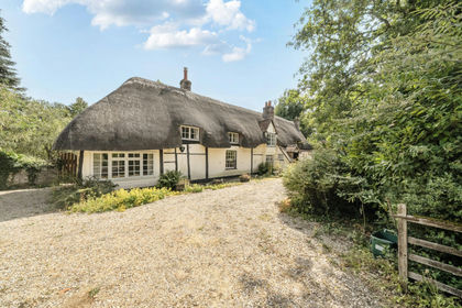 1 acre of Cottage for sale in Burghclere