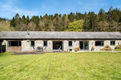 Barn Conversion for sale in Ystrad Meurig
