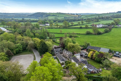 30 acres of Equestrian property for sale in Launceston