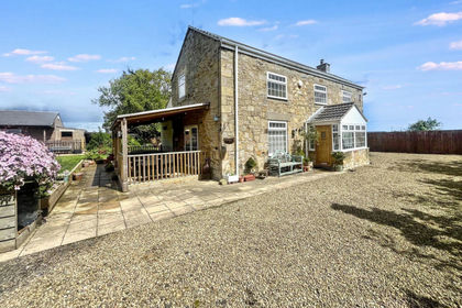 2.8 acres of House with Land for sale in Ulgham