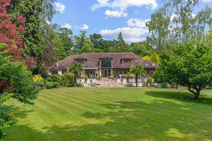 1.5 acres of House with Land for sale in Harrow East