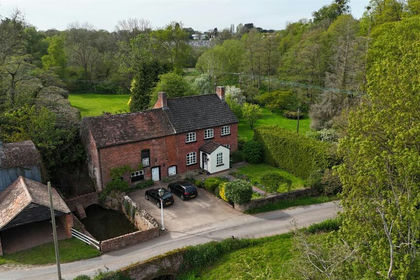 1.2 acres of House with Land for sale in Newent