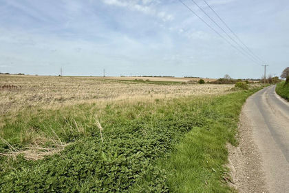 6.4 acres of For sale in Shepherdswell with Coldred