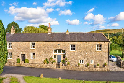 1 acre of Barn Conversion for sale in Newton