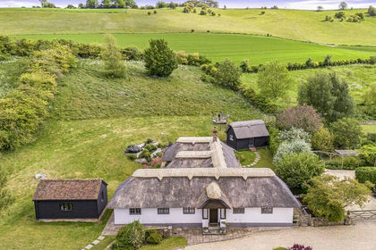 1.6 acres of Cottage for sale in Streatley