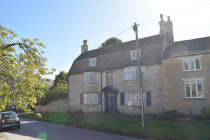 1 acre of House with Land for sale in Nassington