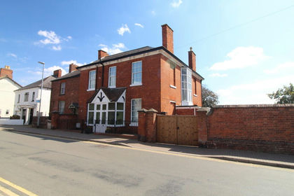 1 acre of House with Land for sale in Ibstock