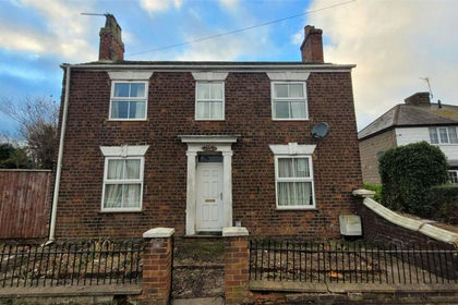 Development Land for sale in Ulceby