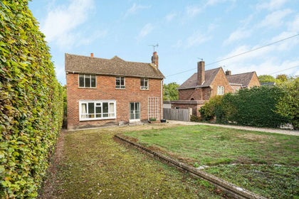 1.2 acres of House with Land for sale in Blunsdon