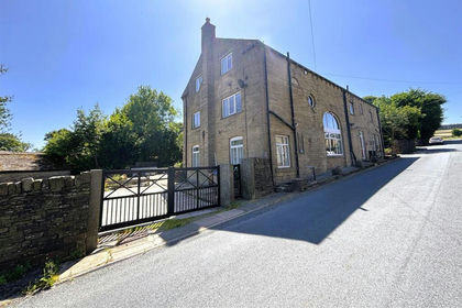 Barn Conversion for sale in Bradford South