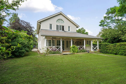 1 acres of Land for sale in Frensham