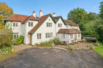 4.3 acres of Equestrian property for sale in Boldre