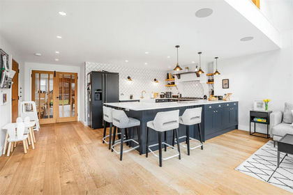 Barn Conversion for sale in Brickendon Liberty