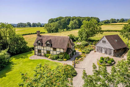 1.1 acres of Cottage for sale in Peterchurch